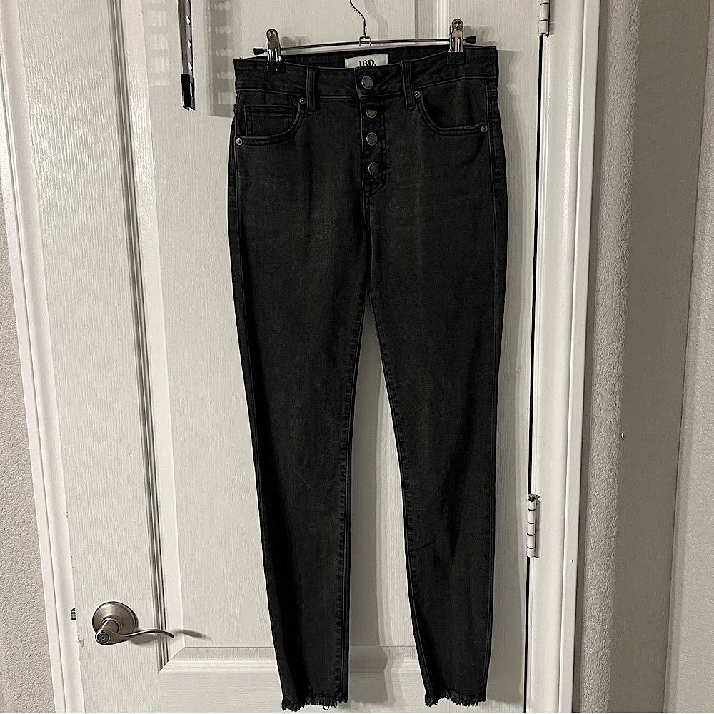 Black High-Waisted Women's Jeans